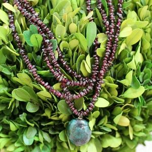 Chunky turquoise necklace.